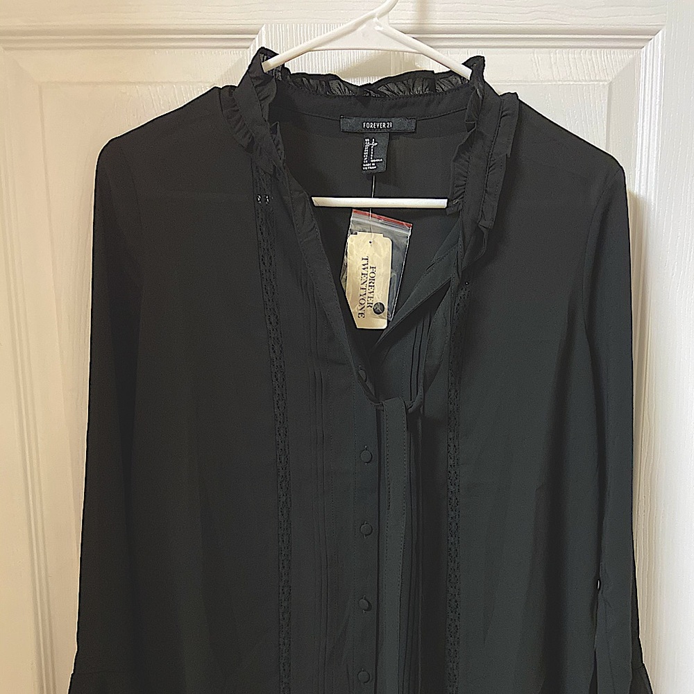 Forever 21 ruffled blouse
